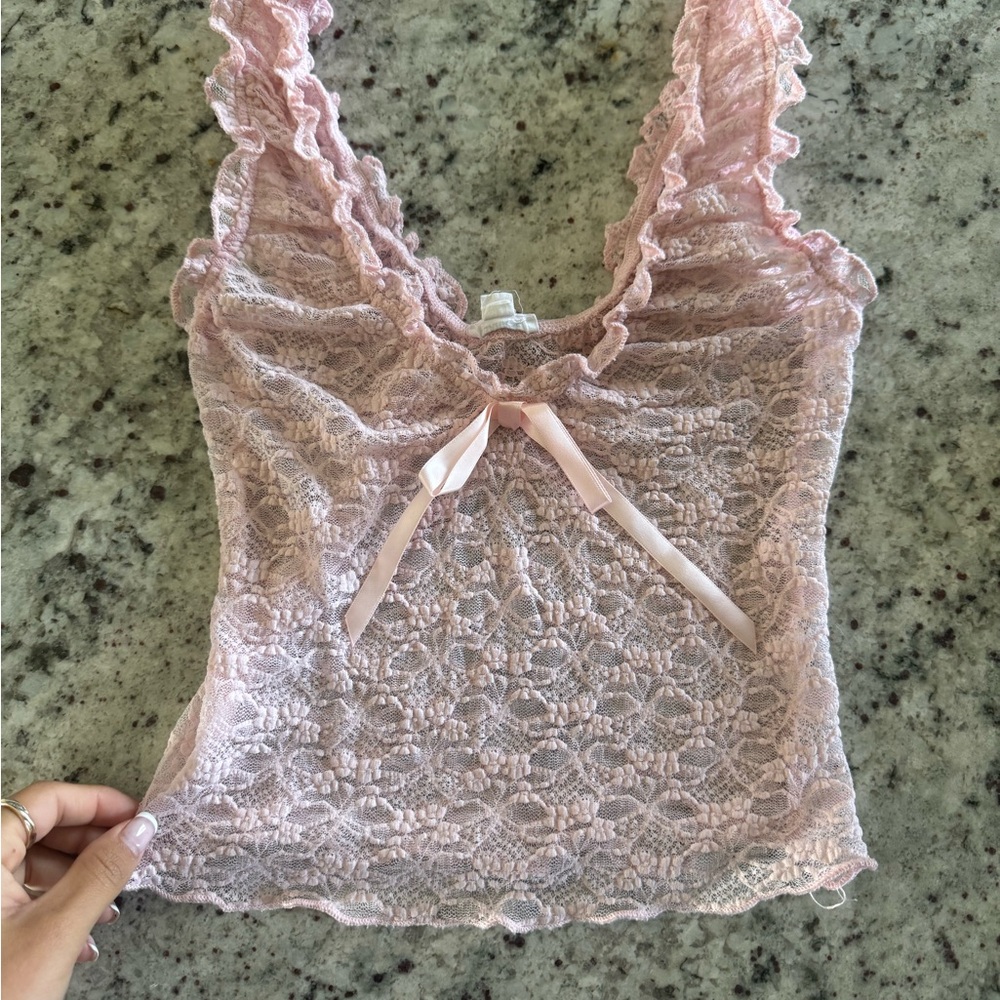 XS Garage Light Pink Lace Top